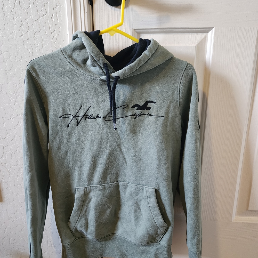 Hollister Sage Green Hoodie for Men